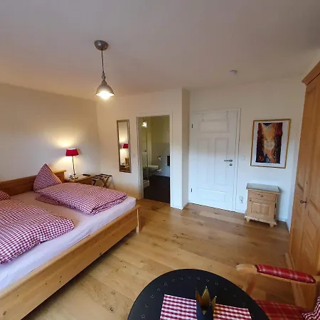 Am Kirschgarten Goessweinstein