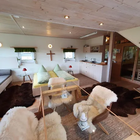 Guest house Am Kirschgarten 3*