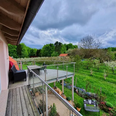 Am Kirschgarten Guest house